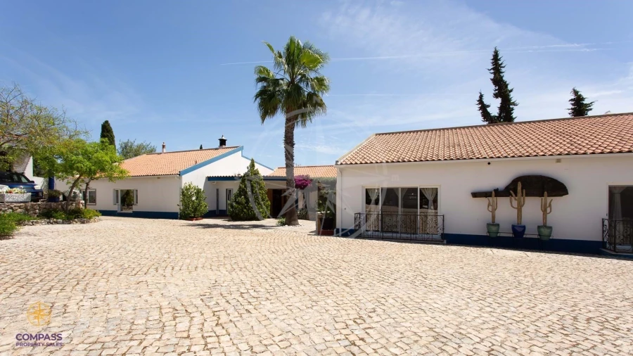 Moradia T6 para Venda em Tavira (Santa Maria e Santiago) Foto 17
