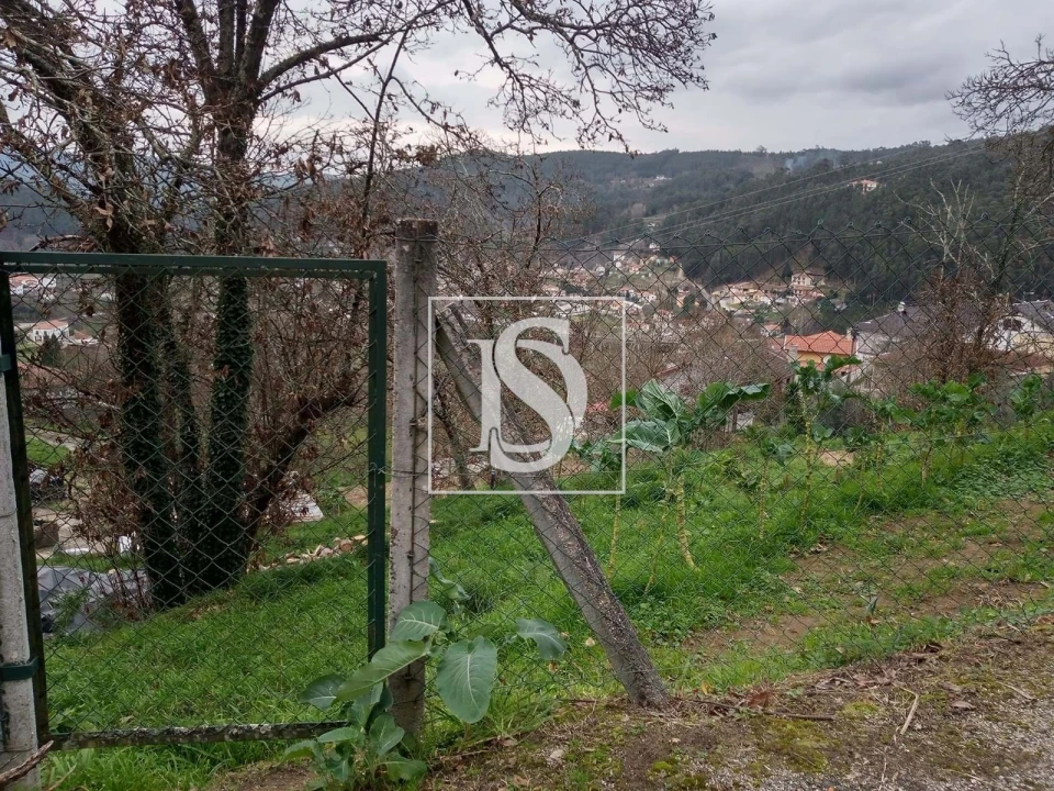 Terreno para Venda em Rossas Foto 2