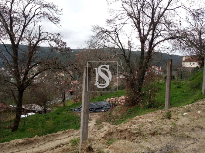 Terreno para Venda em Rossas Foto 3