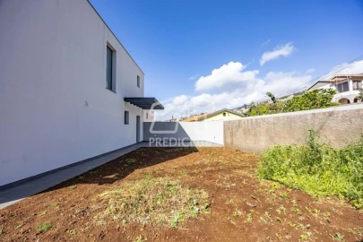 Moradia T3 para Venda em São Roque