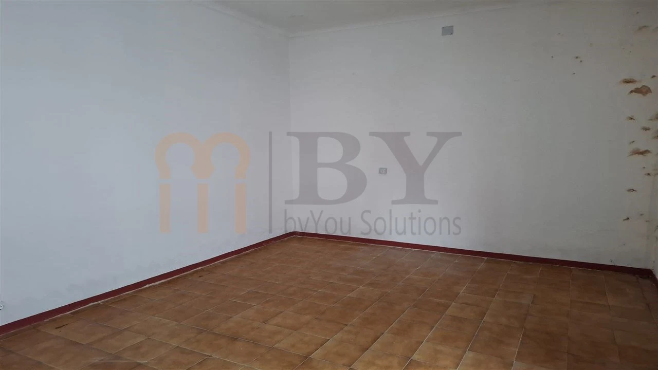 Moradia T4 para Venda em Vidigueira Foto 4