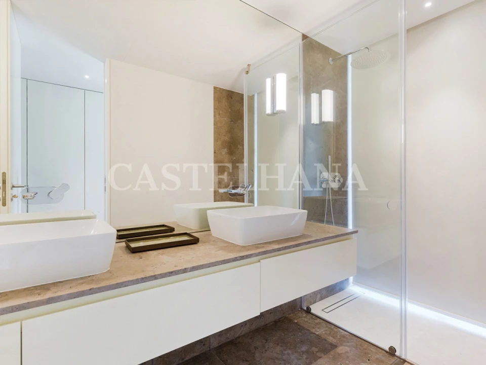 Apartamento T1 para Venda em Santo António Foto 21