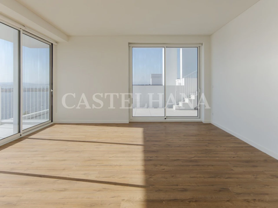 Apartamento T3 para Venda em Seixal, Arrentela e Aldeia de Paio Pires Foto 5