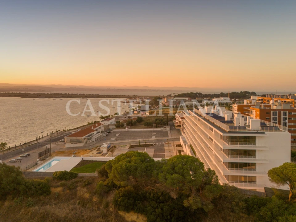 Apartamento T3 para Venda em Seixal, Arrentela e Aldeia de Paio Pires Foto 39