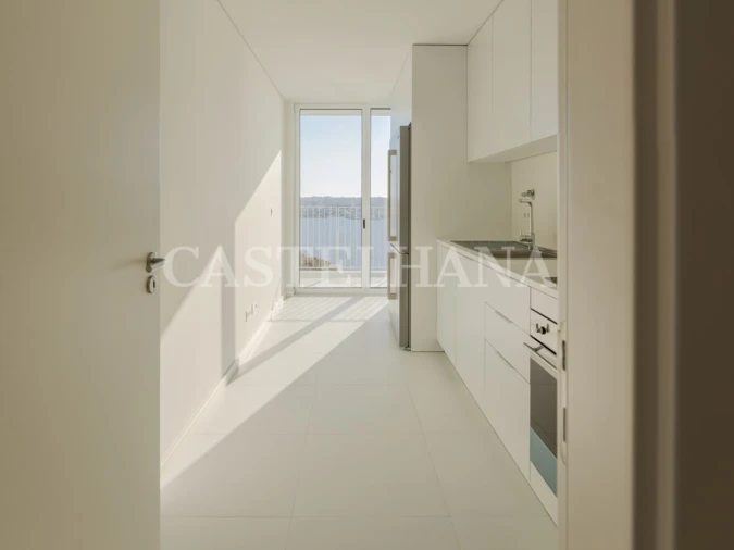 Apartamento T3 para Venda em Seixal, Arrentela e Aldeia de Paio Pires Foto 8