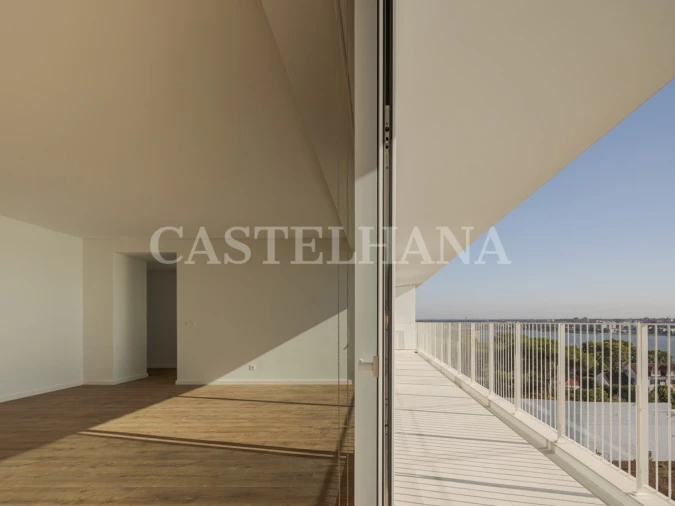 Apartamento T3 para Venda em Seixal, Arrentela e Aldeia de Paio Pires Foto 21