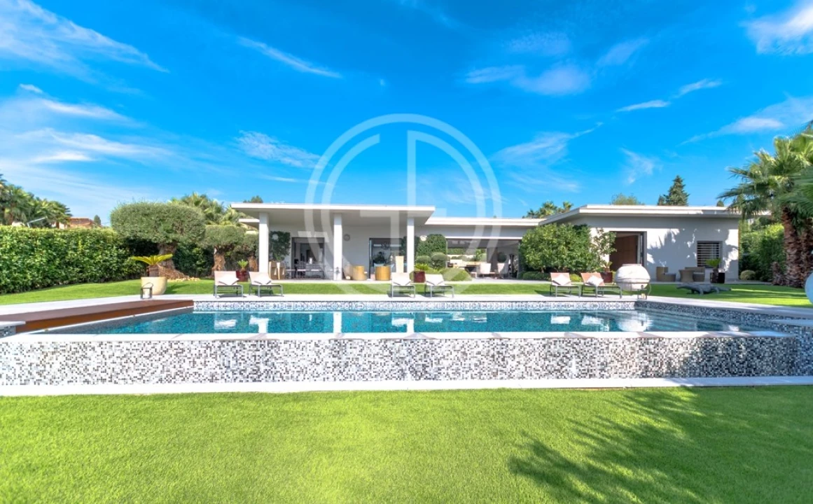 Moradia T4 para Venda em Montenegro Foto 26