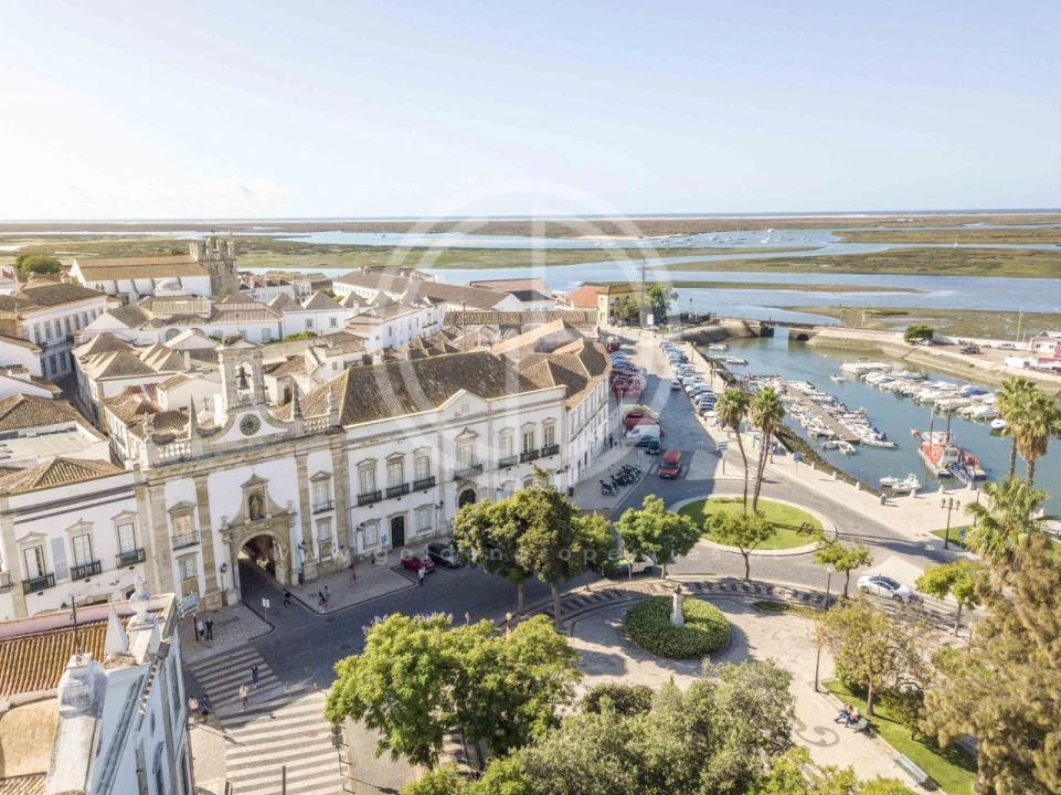 Moradia T4 para Venda em Montenegro Foto 33