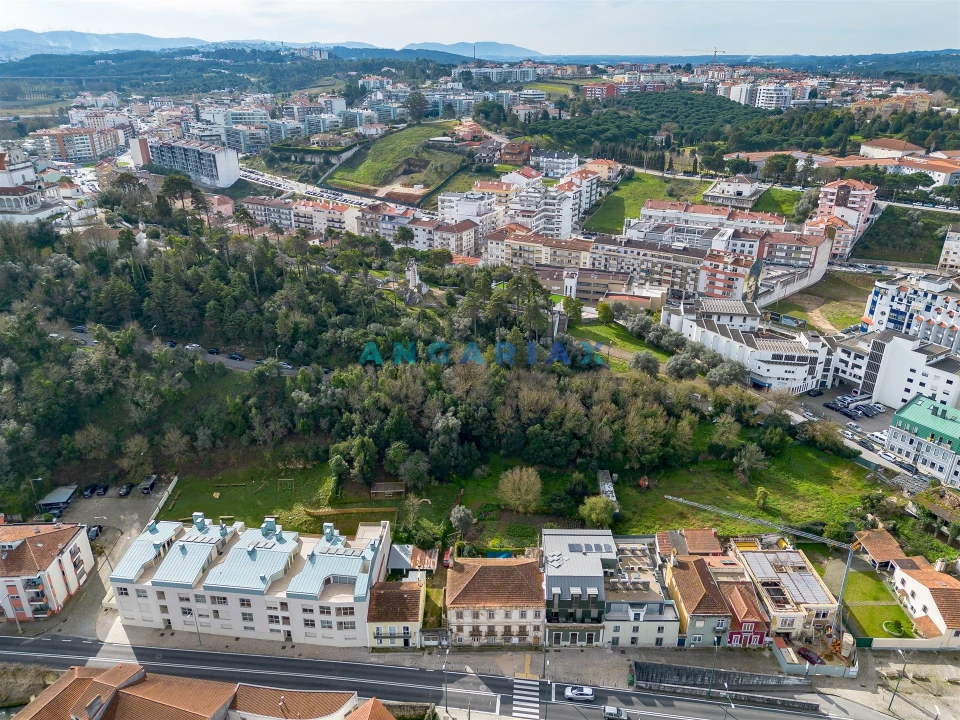 Prédio para Venda em Leiria, Pousos, Barreira e Cortes Foto 18