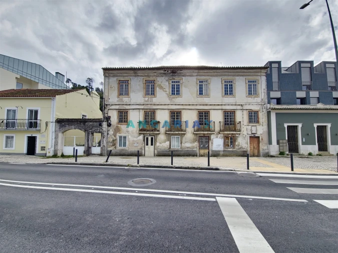 Prédio para Venda em Leiria, Pousos, Barreira e Cortes