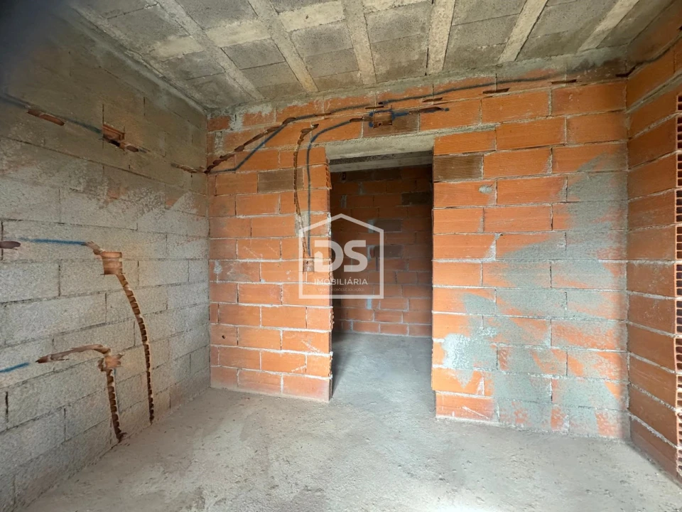 Moradia T4 para Venda em Souro Pires Foto 19