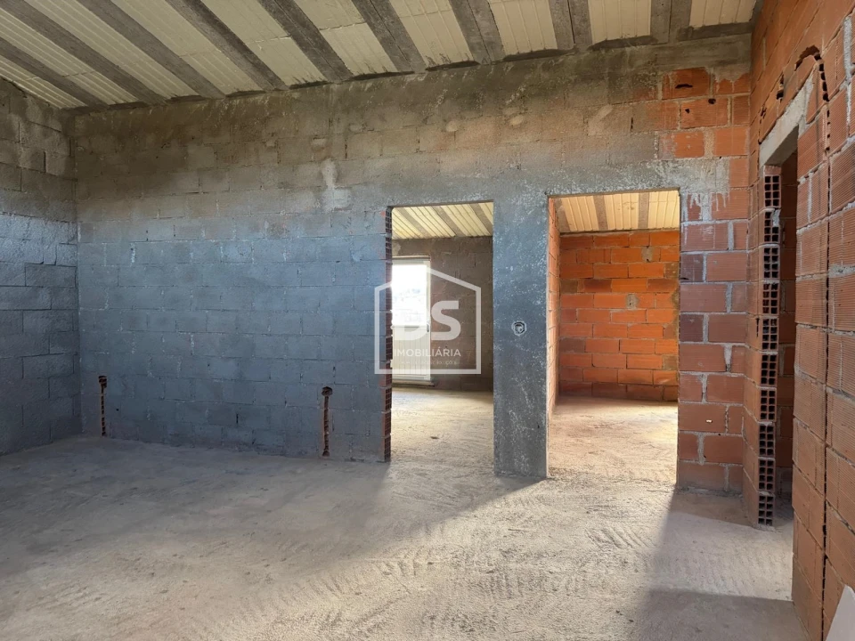 Moradia T4 para Venda em Souro Pires Foto 25