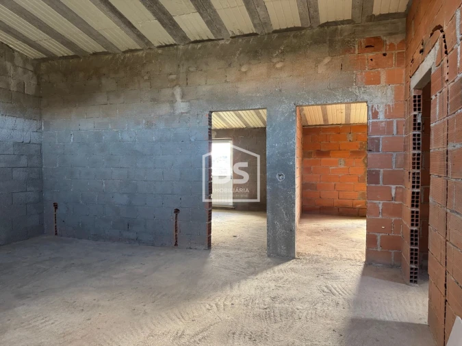 Moradia T4 para Venda em Souro Pires Foto 25