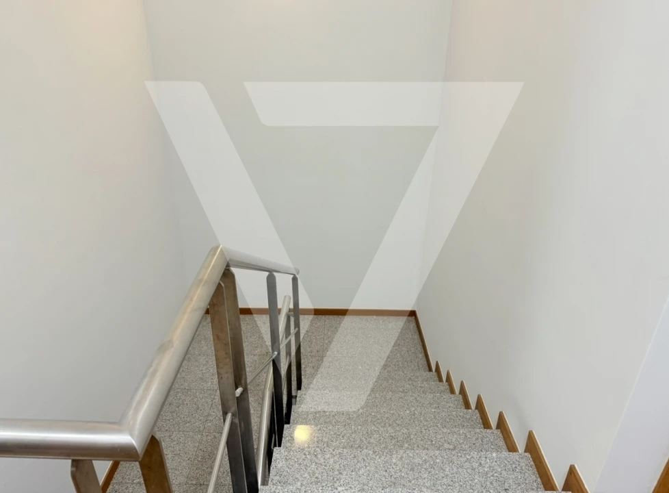 Escritório para Arrendamento em Gondomar (São Cosme), Valbom e Jovim Foto 14