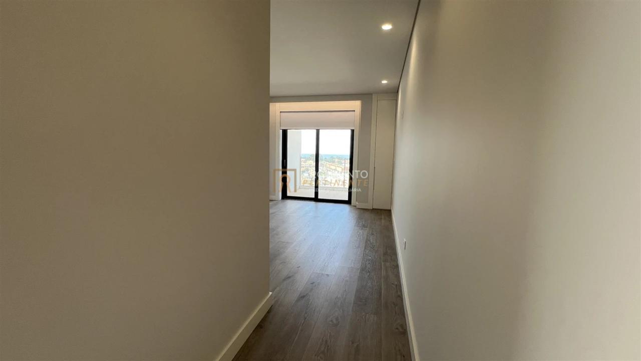 Apartamento T2 para Venda em Madalena Foto 17