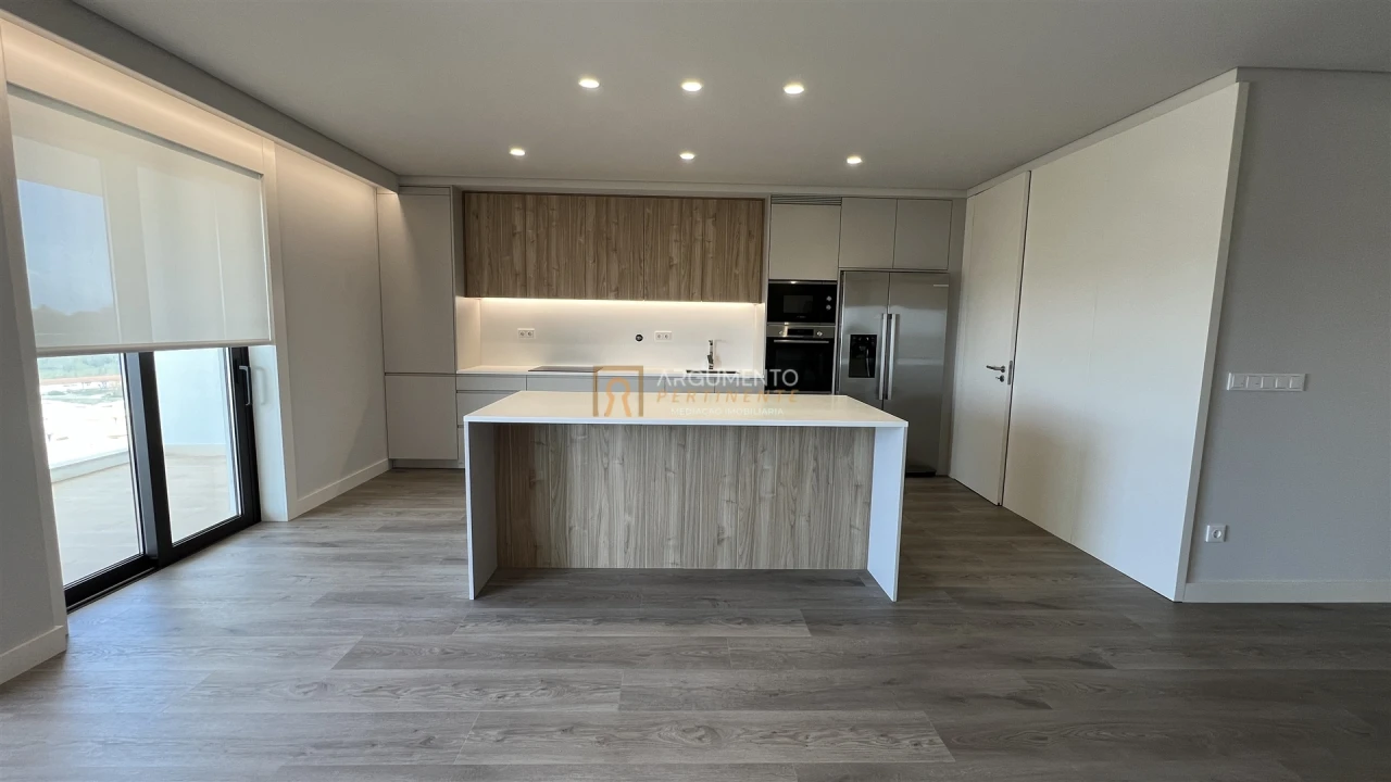 Apartamento T2 para Venda em Madalena Foto 2