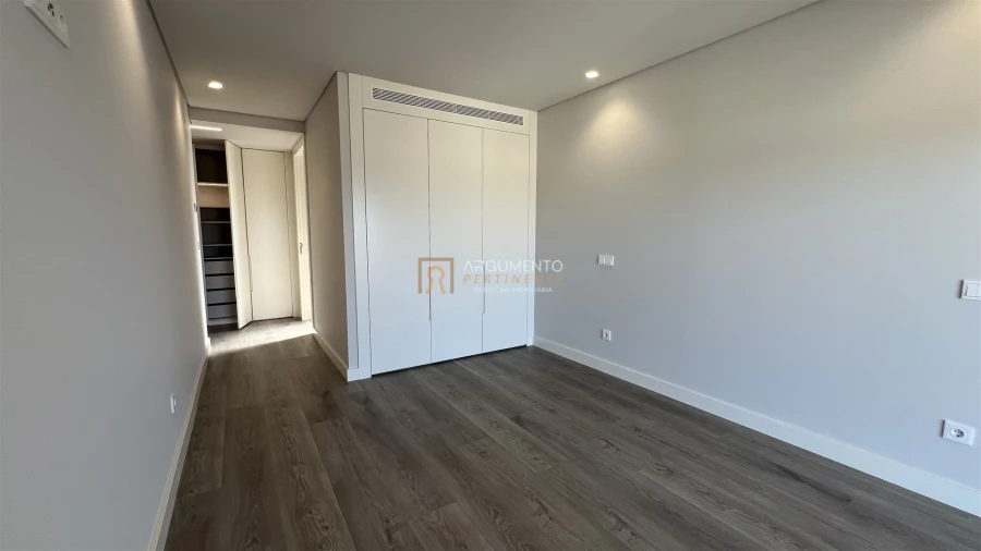 Apartamento T2 para Venda em Madalena Foto 24