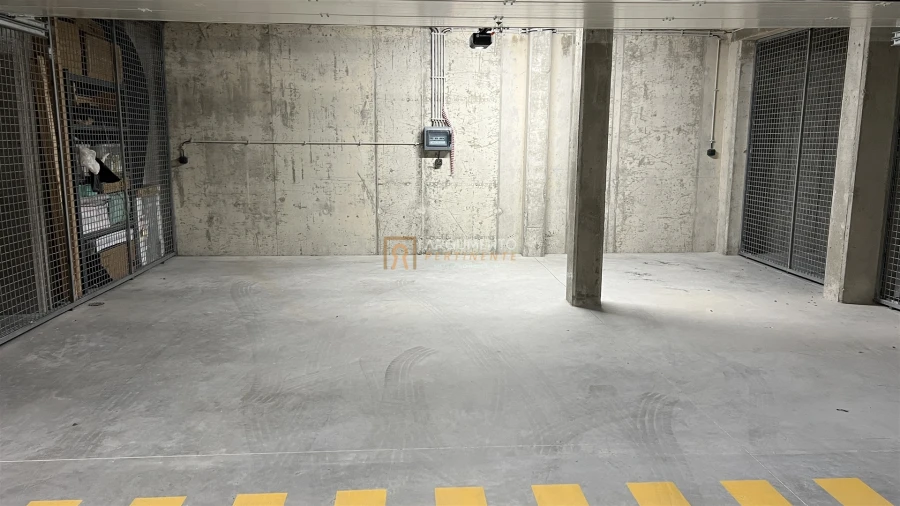 Apartamento T2 para Venda em Madalena Foto 42