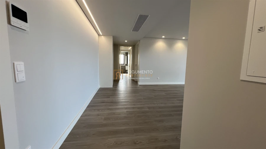 Apartamento T2 para Venda em Madalena Foto 30