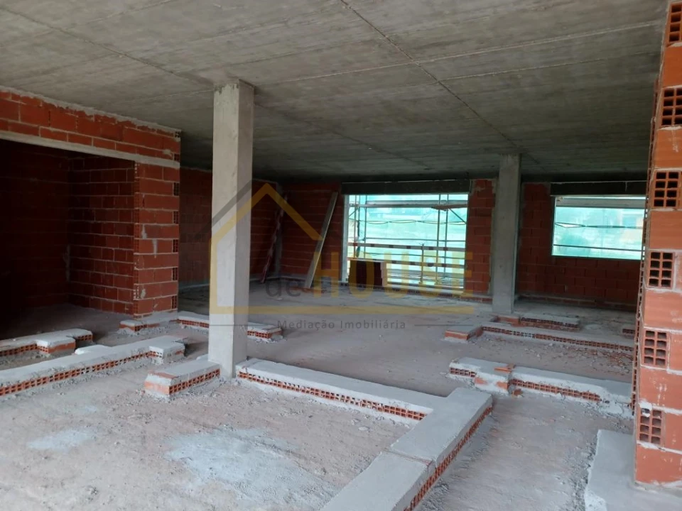 Apartamento T3 para Venda em Ramalhal Foto 13