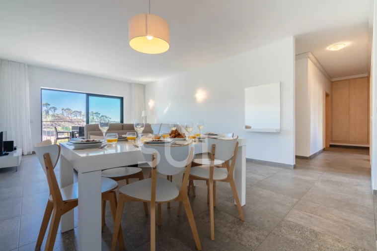 Apartamento T3 para Venda em Mexilhoeira Grande Foto 6