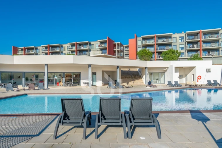 Apartamento T3 para Venda em Mexilhoeira Grande Foto 38