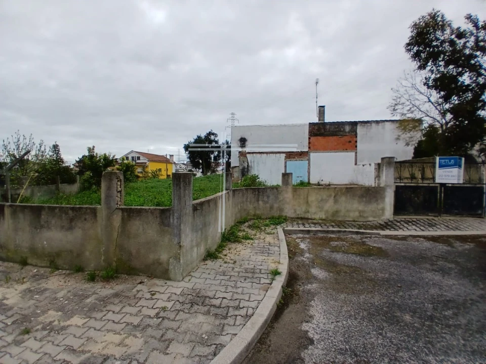 Terreno para Venda em Corroios Foto 10