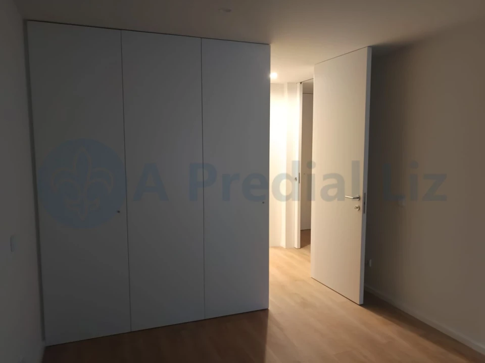 Apartamento T2 para Venda em Paranhos Foto 17