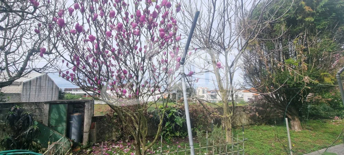 Moradia T9 para Venda em São Felix da Marinha Foto 9