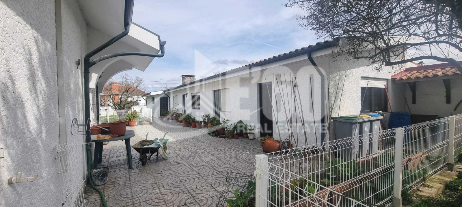 Moradia T9 para Venda em São Felix da Marinha Foto 18