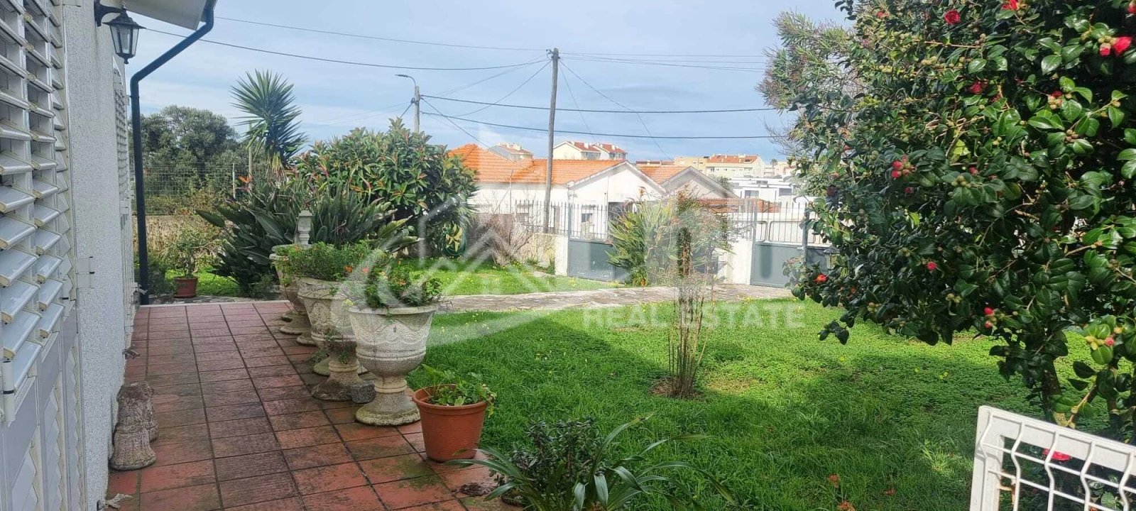 Moradia T9 para Venda em São Felix da Marinha Foto 16