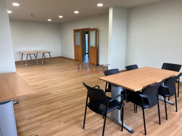 Escritório para Arrendamento em Aldoar, Foz do Douro e Nevogilde