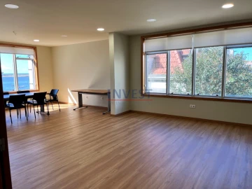 Escritório para Arrendamento em Aldoar, Foz do Douro e Nevogilde