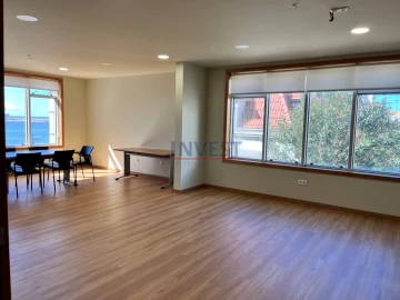 Escritório para Arrendamento em Aldoar, Foz do Douro e Nevogilde