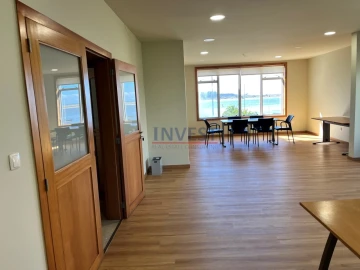 Escritório para Arrendamento em Aldoar, Foz do Douro e Nevogilde