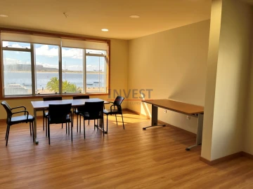 Escritório para Arrendamento em Aldoar, Foz do Douro e Nevogilde