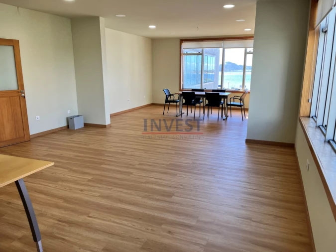 Escritório para Arrendamento em Aldoar, Foz do Douro e Nevogilde Foto 29