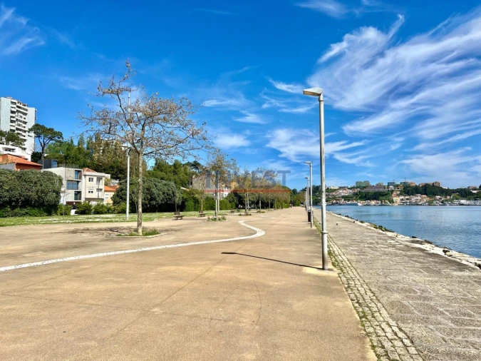 Escritório para Arrendamento em Aldoar, Foz do Douro e Nevogilde Foto 46