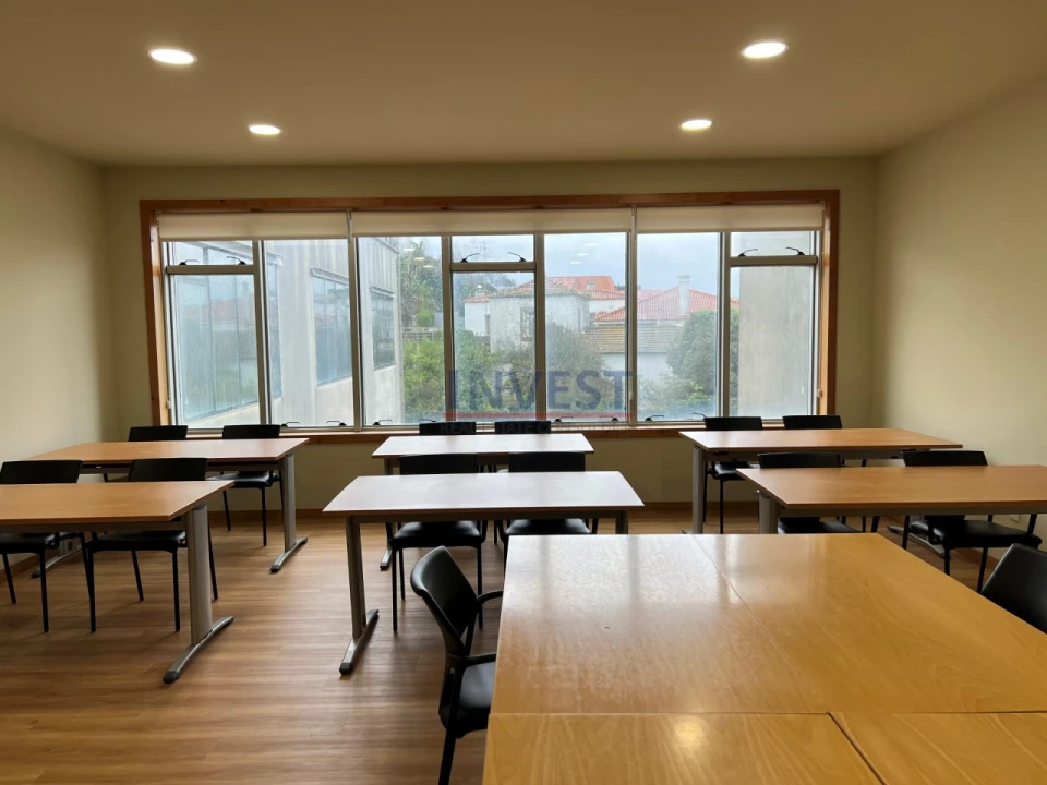 Escritório para Arrendamento em Aldoar, Foz do Douro e Nevogilde Foto 5