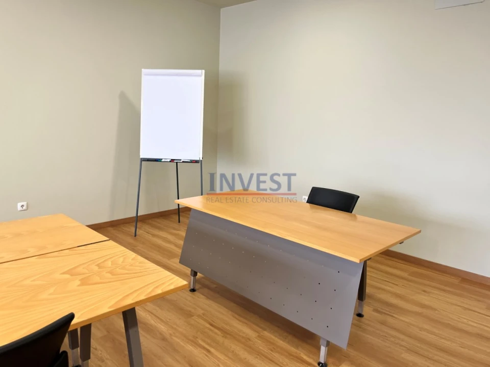 Escritório para Arrendamento em Aldoar, Foz do Douro e Nevogilde Foto 29