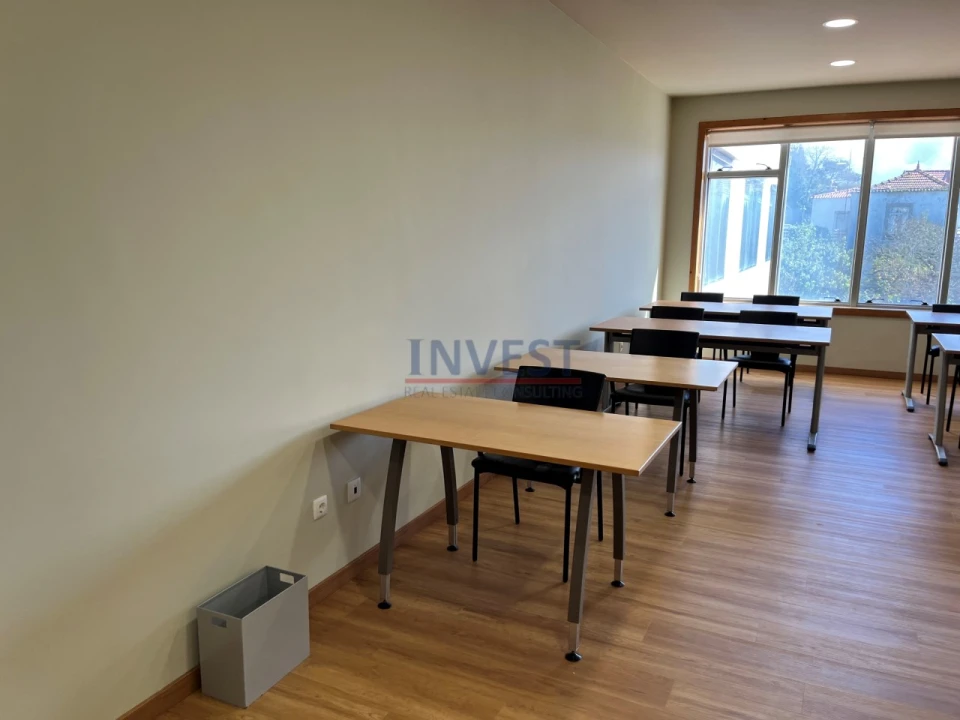 Escritório para Arrendamento em Aldoar, Foz do Douro e Nevogilde Foto 48