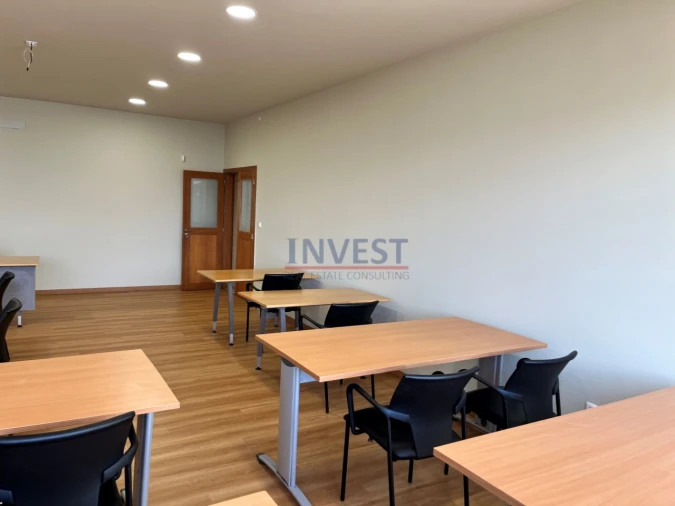 Escritório para Arrendamento em Aldoar, Foz do Douro e Nevogilde Foto 41