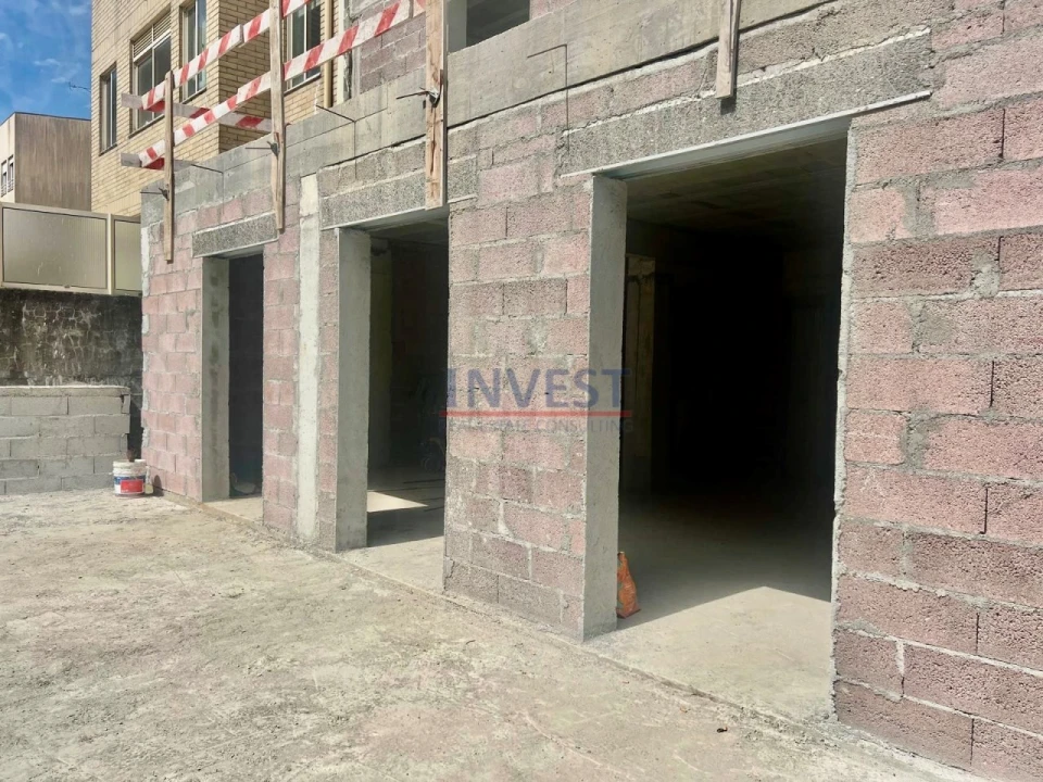 Apartamento T1 para Venda em Ramalde Foto 22