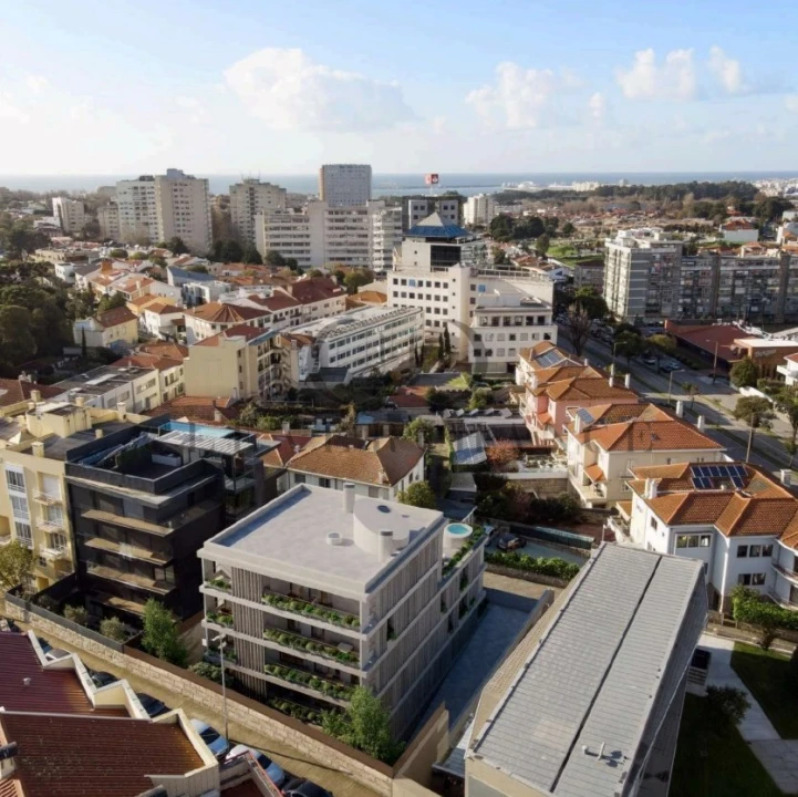 Apartamento T3 para Venda em Lordelo do Ouro e Massarelos Foto 1
