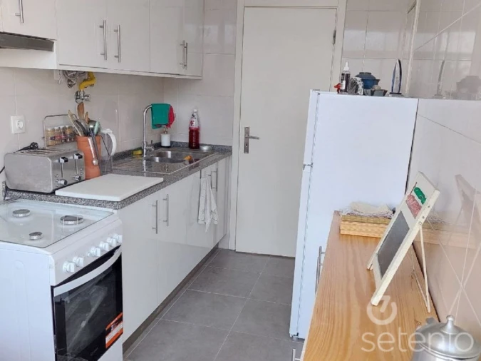 Apartamento T1 para Venda em Alcantara Foto 1