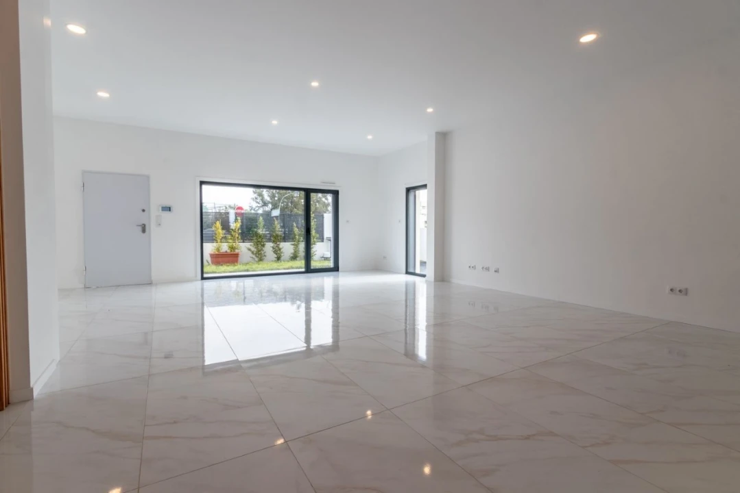 Moradia T3 para Venda em São Domingos de Rana Foto 11