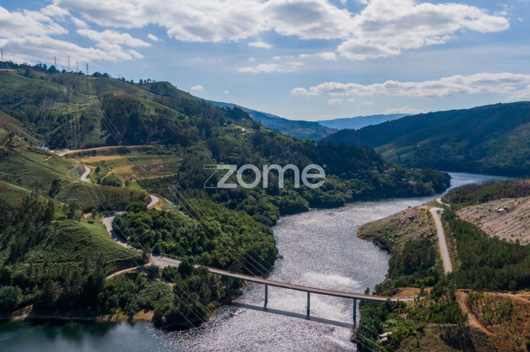 Terreno para Venda em Ferral Foto 6