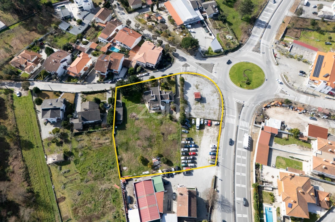 Terreno para Venda em Faíl e Vila Chã de Sá Foto 3