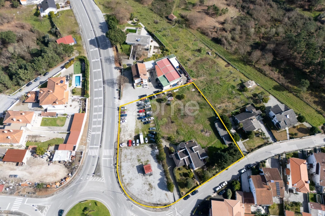 Terreno para Venda em Faíl e Vila Chã de Sá Foto 1
