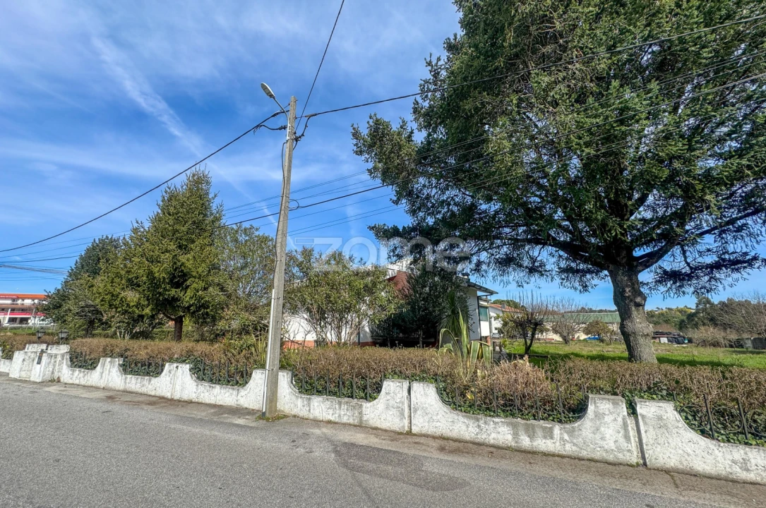 Terreno para Venda em Faíl e Vila Chã de Sá Foto 8